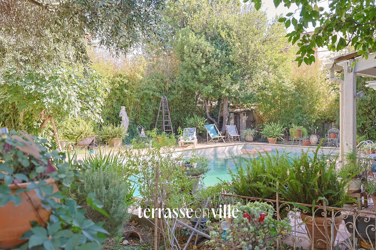 TOULON LA LOUBIÈRE | MAISON DE CARACTÈRE - 196M2 - JARDIN/STUDIO - 2