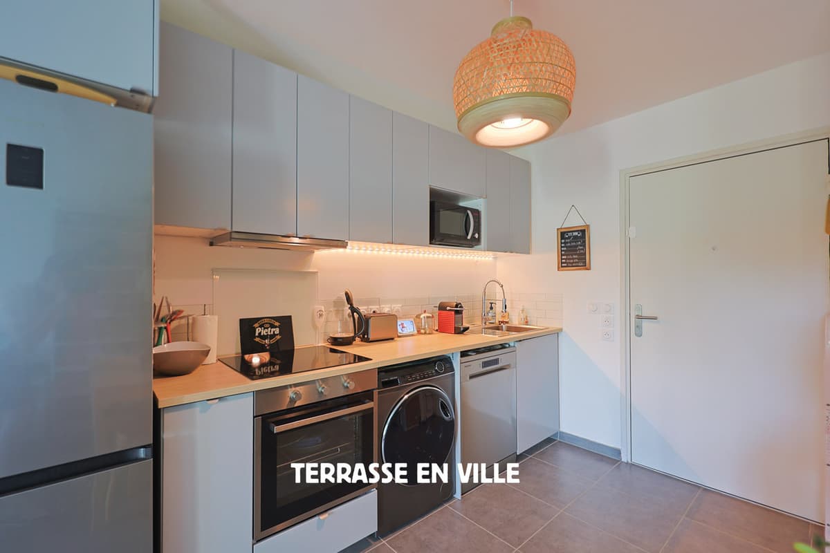 LA CIOTAT - MAGNIFIQUE T2 40M2 - TERRASSE 9M2 - PARKING - CALME - 275 000€ - 5