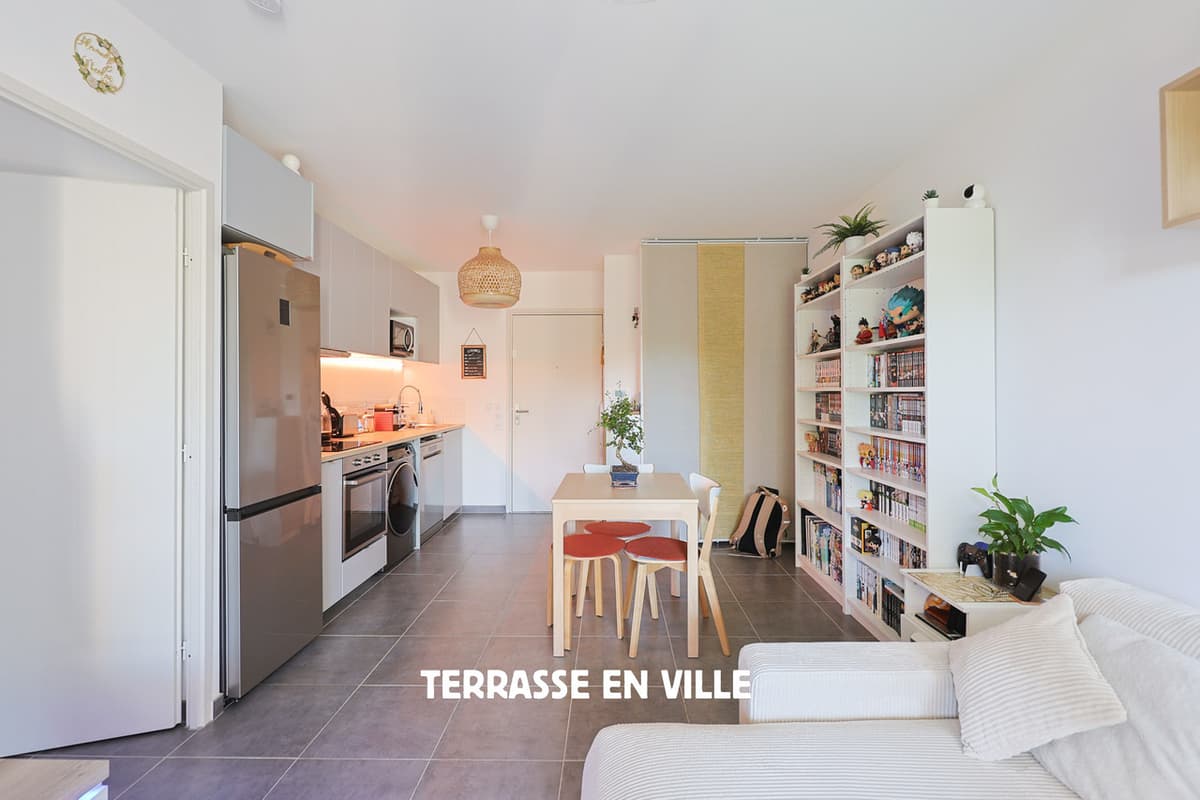 LA CIOTAT - MAGNIFIQUE T2 40M2 - TERRASSE 9M2 - PARKING - CALME - 275 000€ - 7