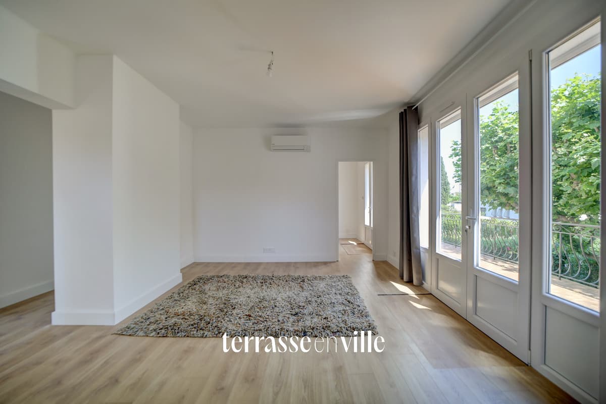 LA CIOTAT - PEYMIAN - APPARTEMENT 95 M2 RENOVE - TERRASSE - PARKINGS - PROCHE PLAGES - 499 000 € - 5