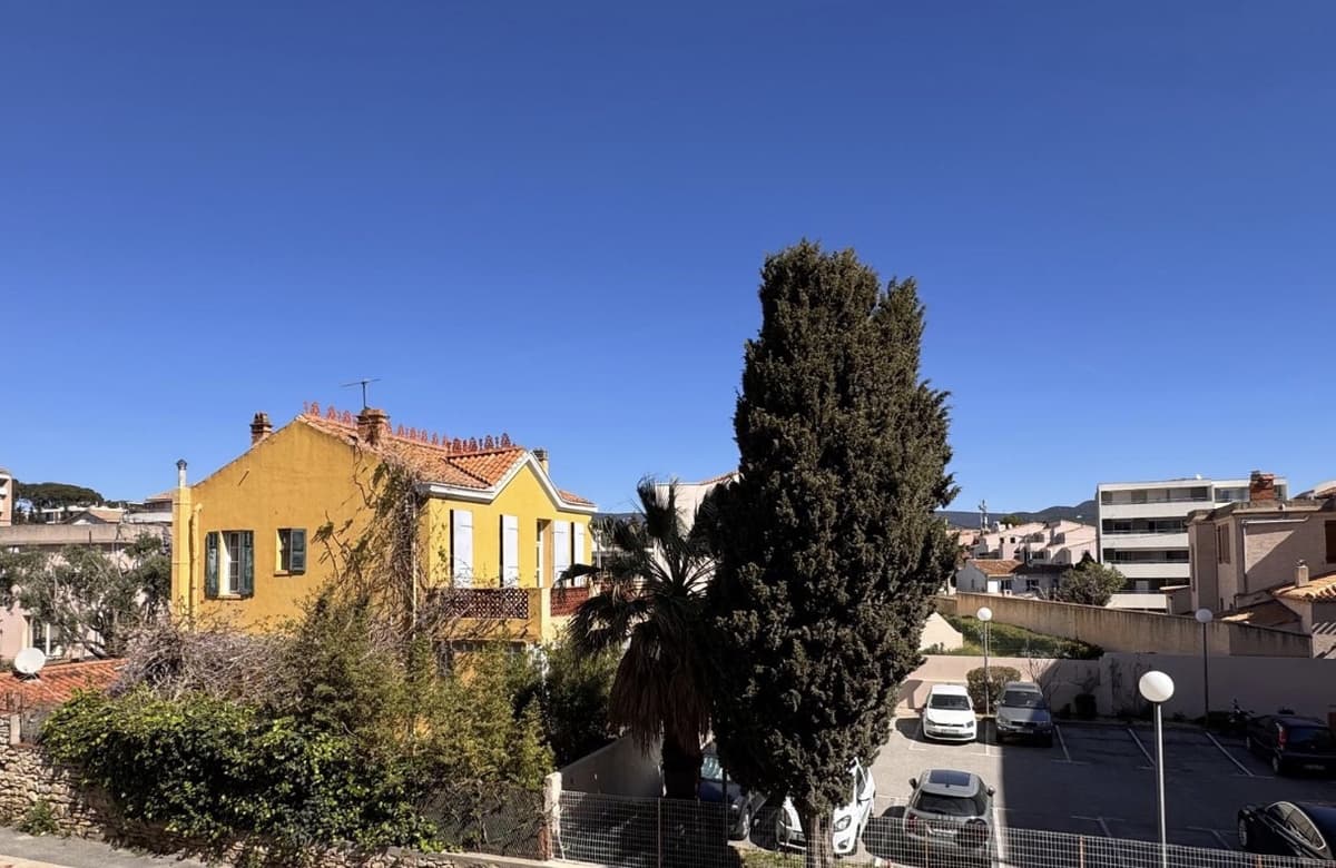 LUXUEUX T2 - DERNIER ETAGE - RESIDENCE FRONT DE MER - 39M2 - TERRASSE PLEIN SOLEIL 12M2 - 356 320€ - 6