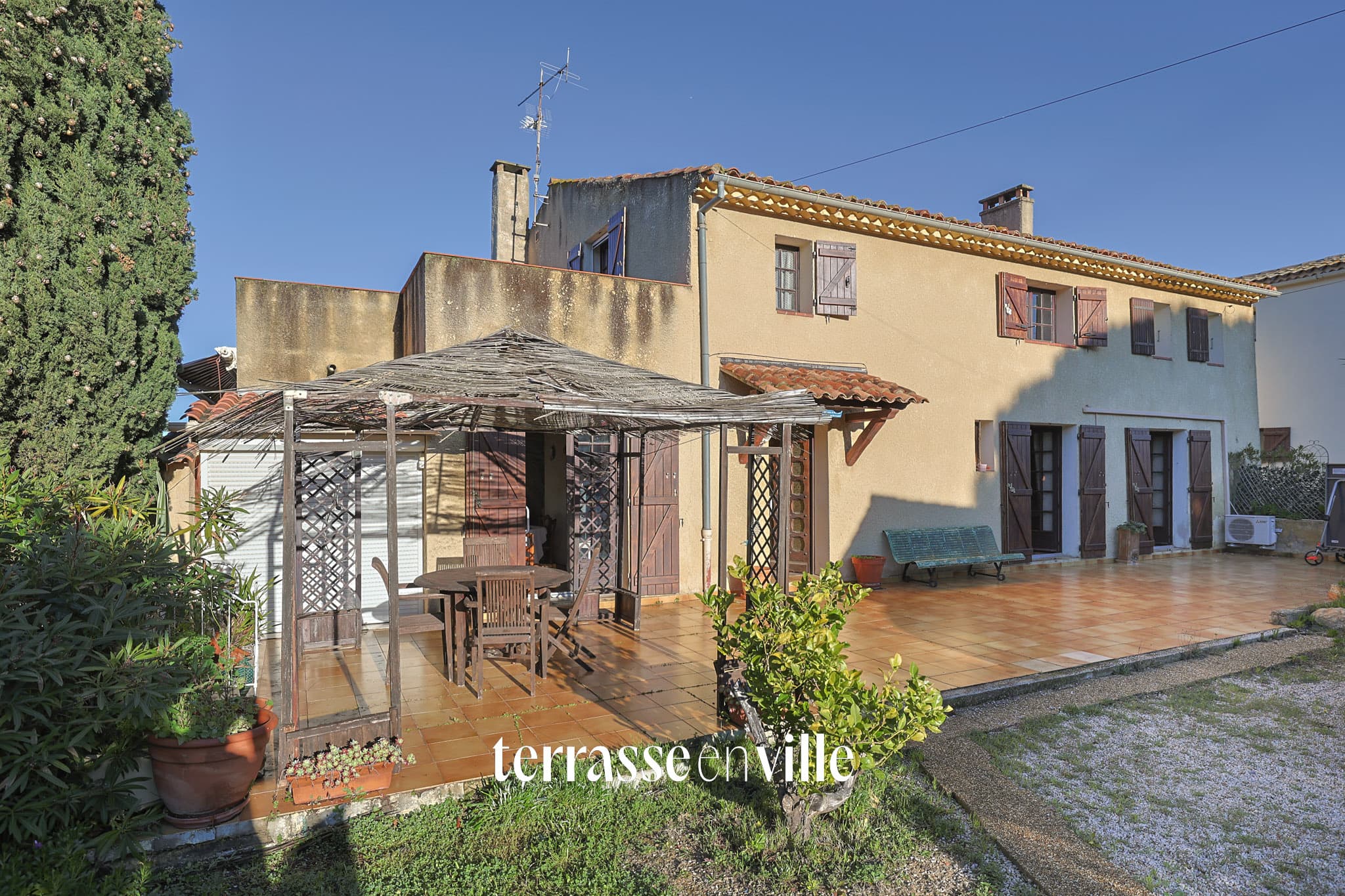 MAISON FAMILIALE SECTEUR LES LECQUES - 3