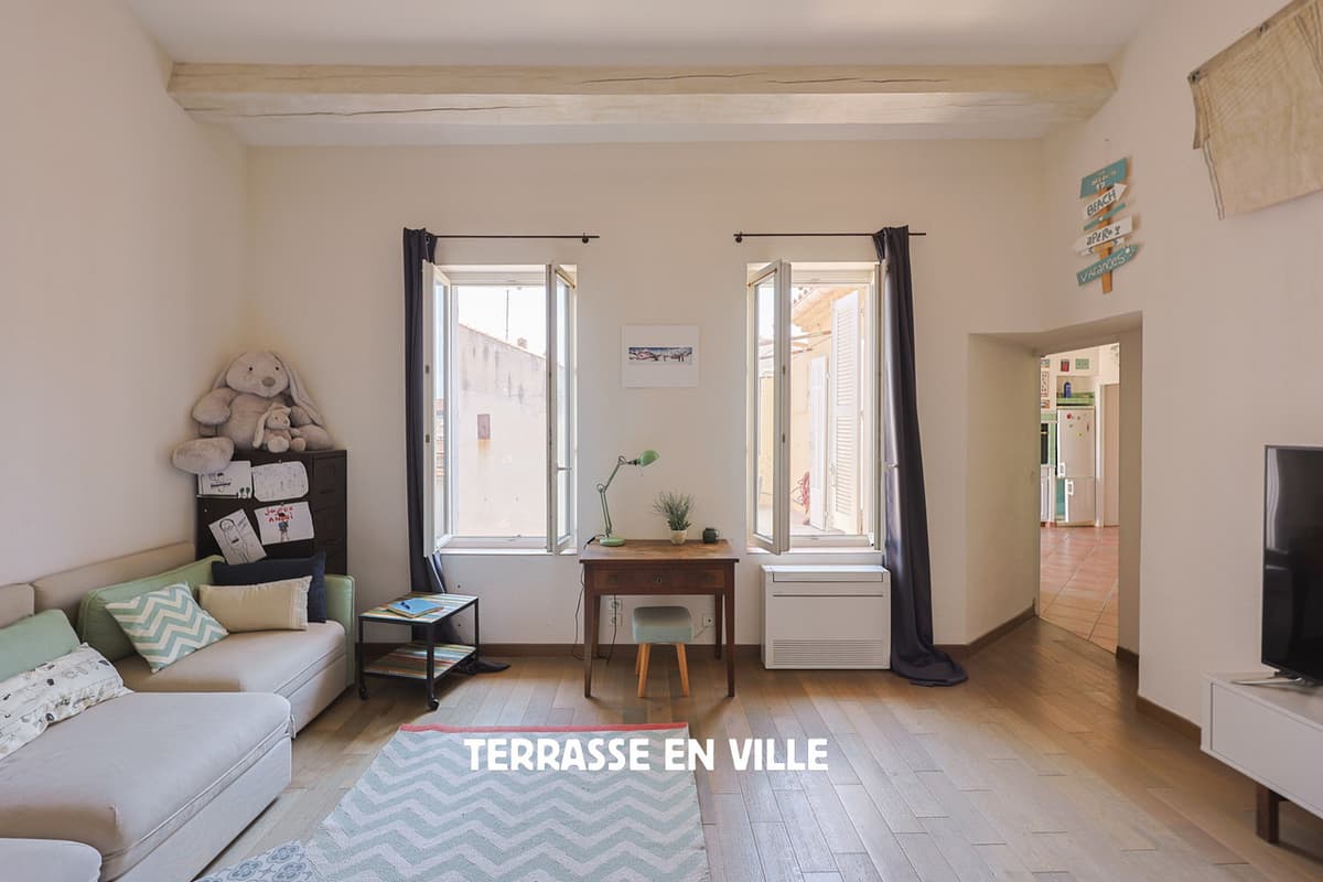 LA CIOTAT - GRAND T3 STYLE LOFT - 68M2 - TERRASSE 14M2 - PROCHE PORT ET PLAGES - DERNIER ETAGE - 399 000€ - 1