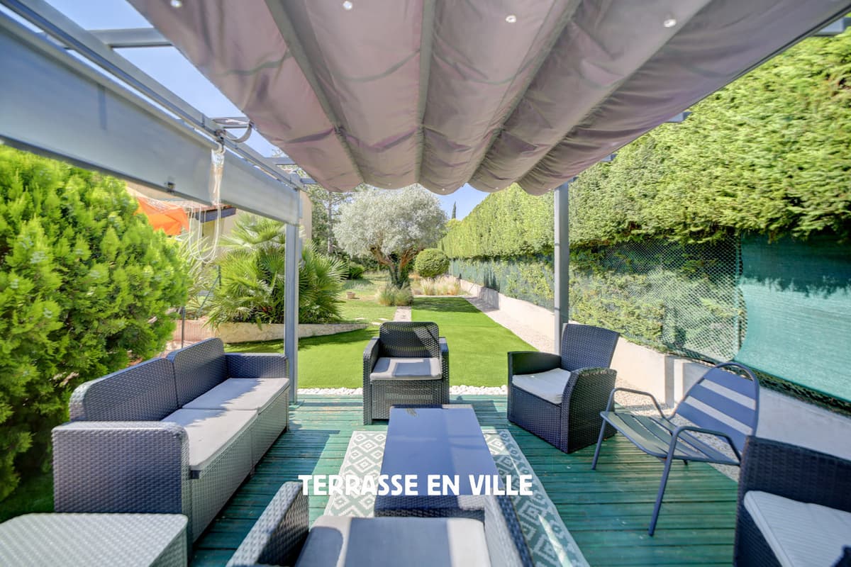 ST ZACHARIE - PROCHE CENTRE VILLAGE - MAISON FAMILIALE T5 - JARDIN - PISCINE - VUE - CALME - 649 000 € - 4