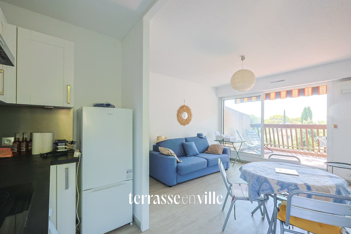Quartier Fontsainte - T2 39m2 - Terrasse vue pinède et mer - Piscine - Parking privé - 289 000€ - 5