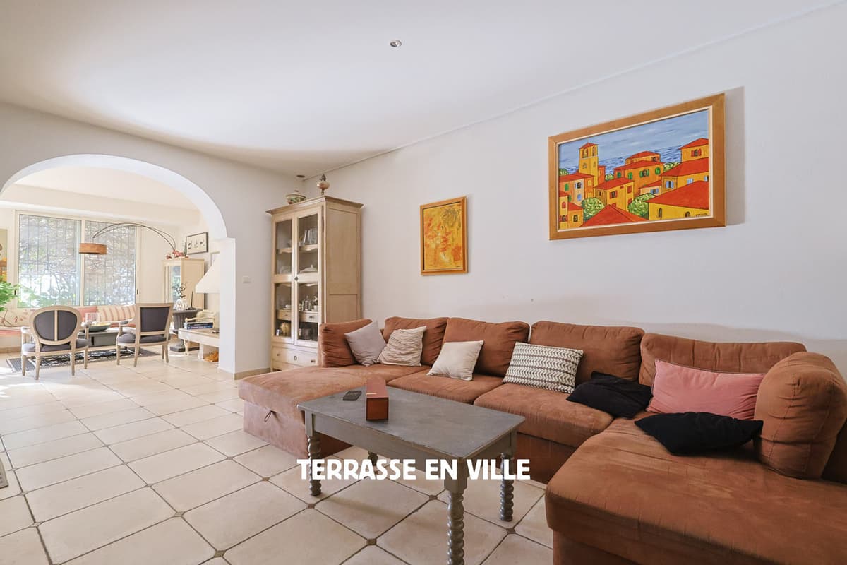 TOULON - MOURILLON - MAISON 1900 - T5 - 140M2 - DOUBLE GARAGE - PISCINE - 1 200 000€ - 6