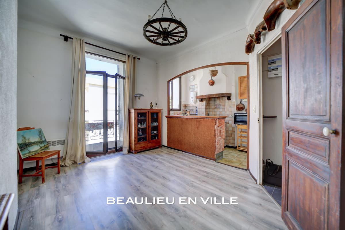 TOULON - MOURILLON - T2 - 50 M2 - VUE DÉGAGÉE TOITS - PROCHE PLAGE - 3