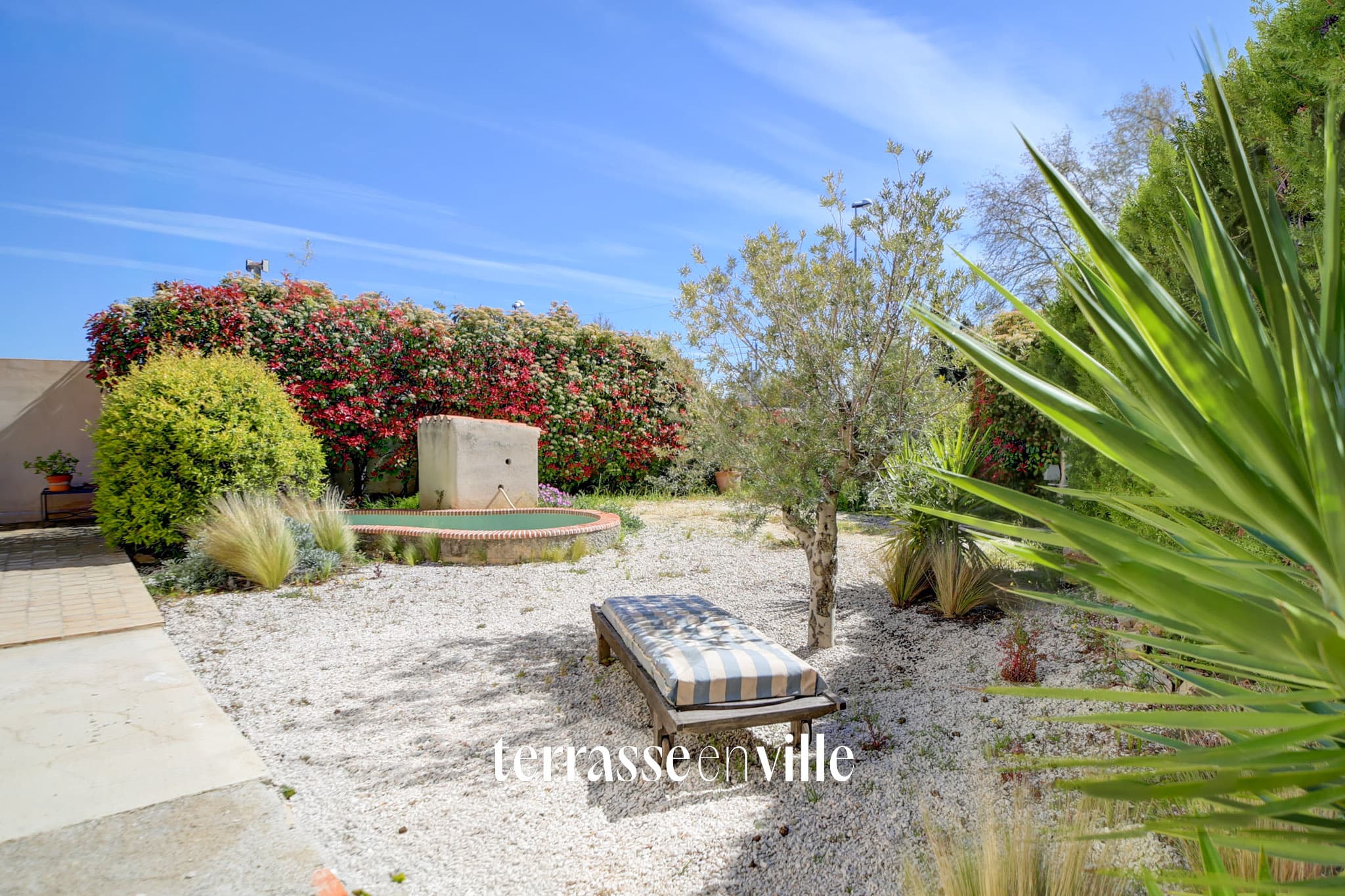 LA CIOTAT - MAISON D'ARCHITECTE - T4 - 100 M2 - LUMINEUSE - PARCELLE - 430M2 - 775 000 € - 5
