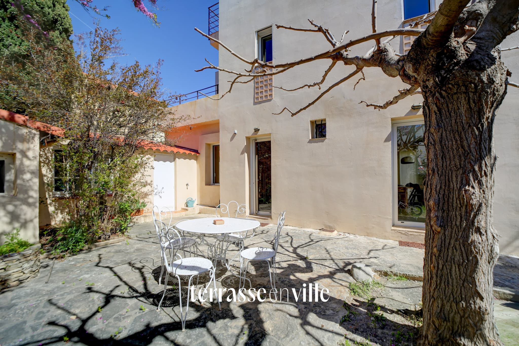 LA CIOTAT - MAISON D'ARCHITECTE - T4 - 100 M2 - LUMINEUSE - PARCELLE - 430M2 - 775 000 € - 6