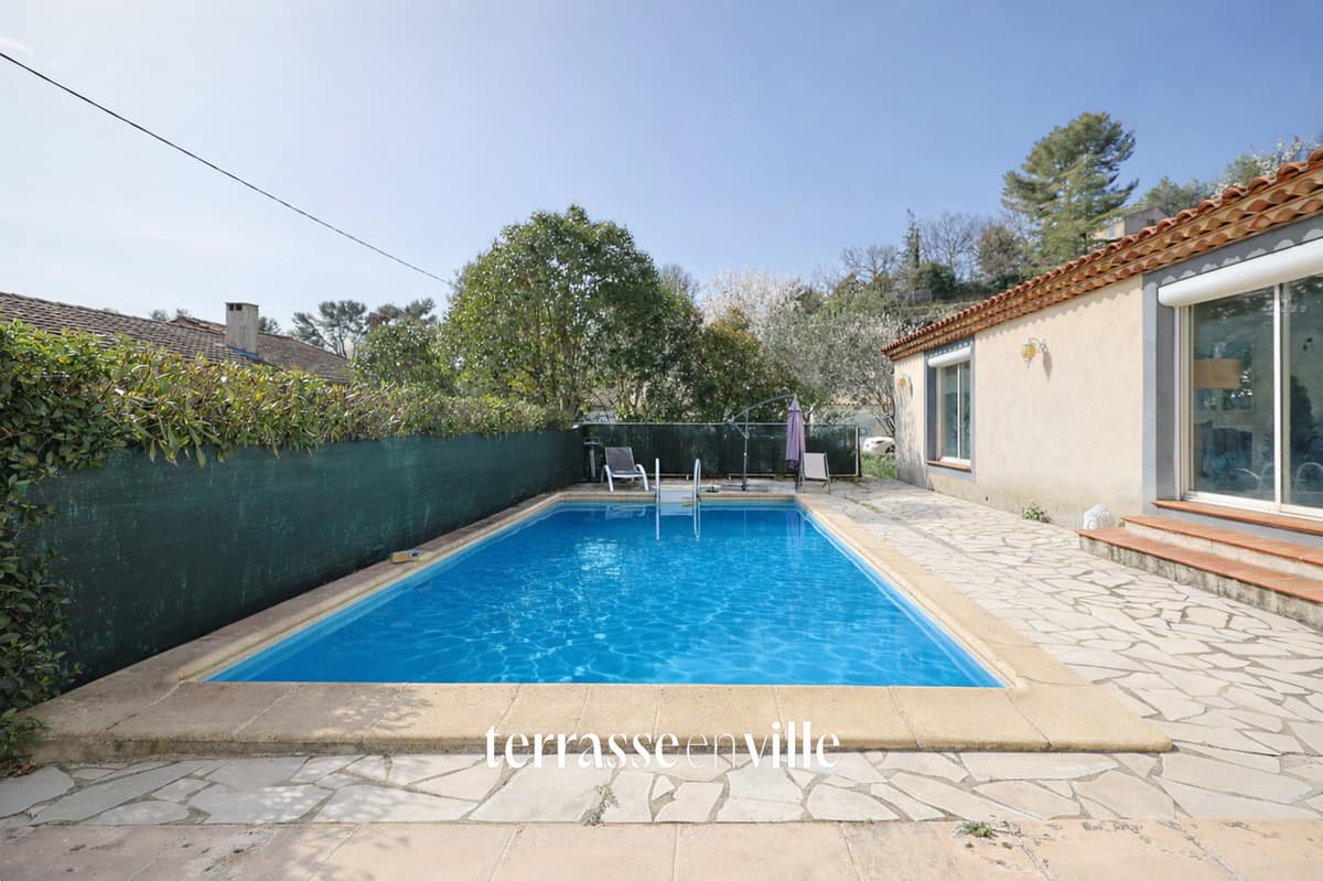 La Bouilladisse - Maison - T4 - 135m2 - Piscine - Jardin - 529 000 €