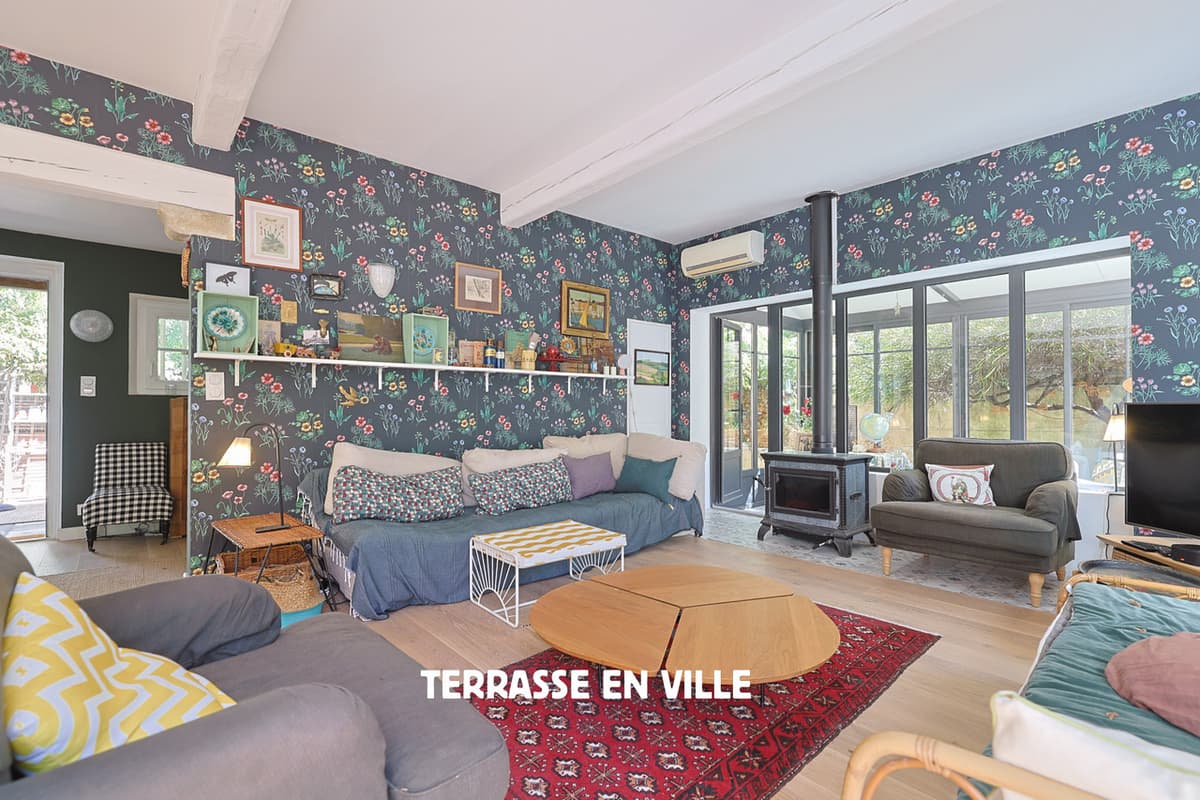 TOULON EST - MAISON T5/6 - 160M2 - TERRASSE 30M2 - JARDIN 500M2 - 820 000€ - 2