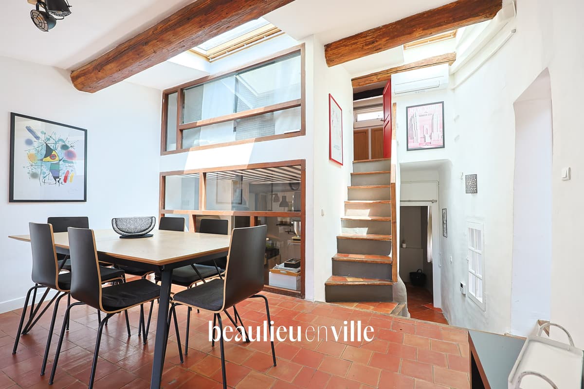 AIX CENTRE - MAIRIE - DUPLEX - T3 - 80M2 - 405 000€