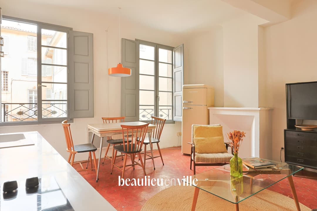 SOUS-PROMESSE- EXCLUSIVITE - AIX-EN-PROVENCE - T2 46 m2 - 280 000 €