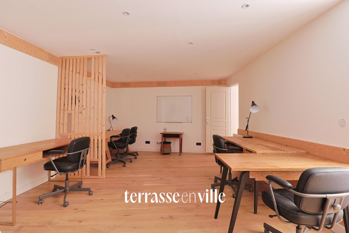 AIX-EN-PROVENCE - CENTRE VILLE LOCAL PROFESSIONNEL - T3 52 m2 - CAVE VOUTEE 93 m2 - 280 000 € - 3