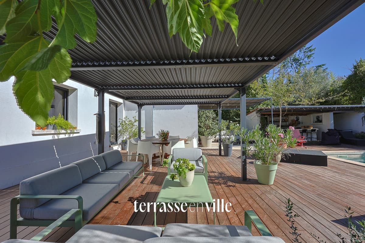 EXCLUSIVITE - CELONY - MAISON - PISCINE - 1 050 000 € - 1