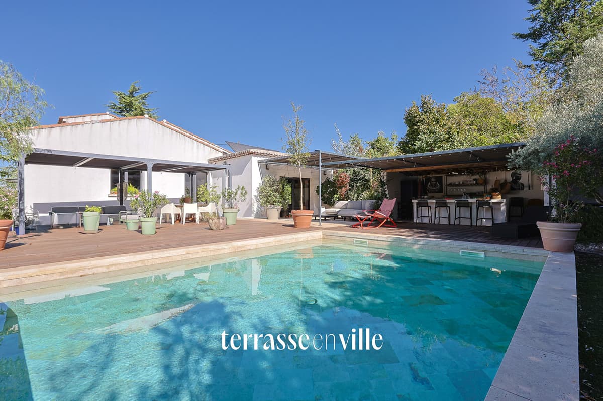 EXCLUSIVITE - CELONY - MAISON - PISCINE - 1 050 000 € - 3