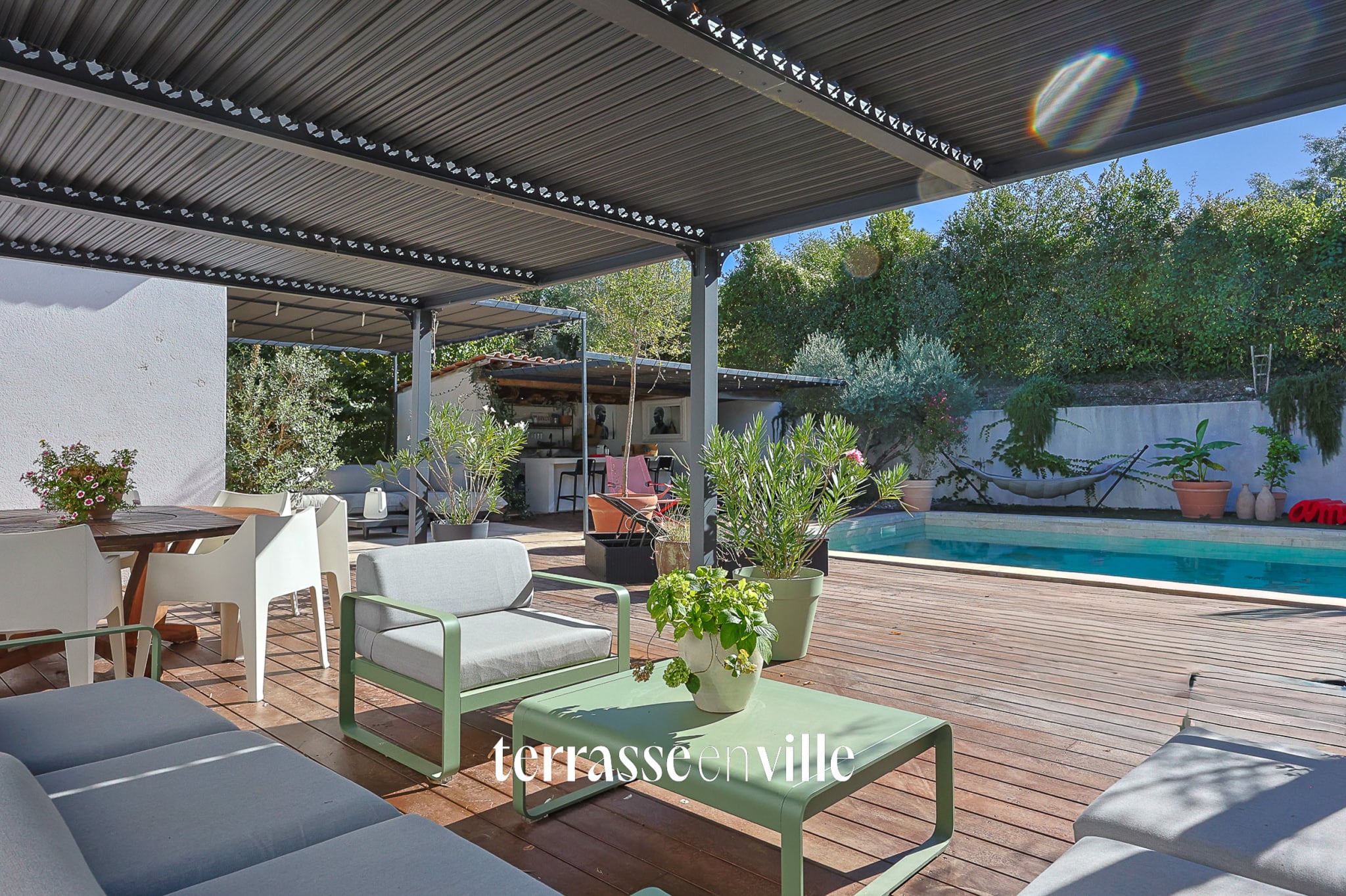 EXCLUSIVITE - CELONY - MAISON - PISCINE - 1 050 000 €