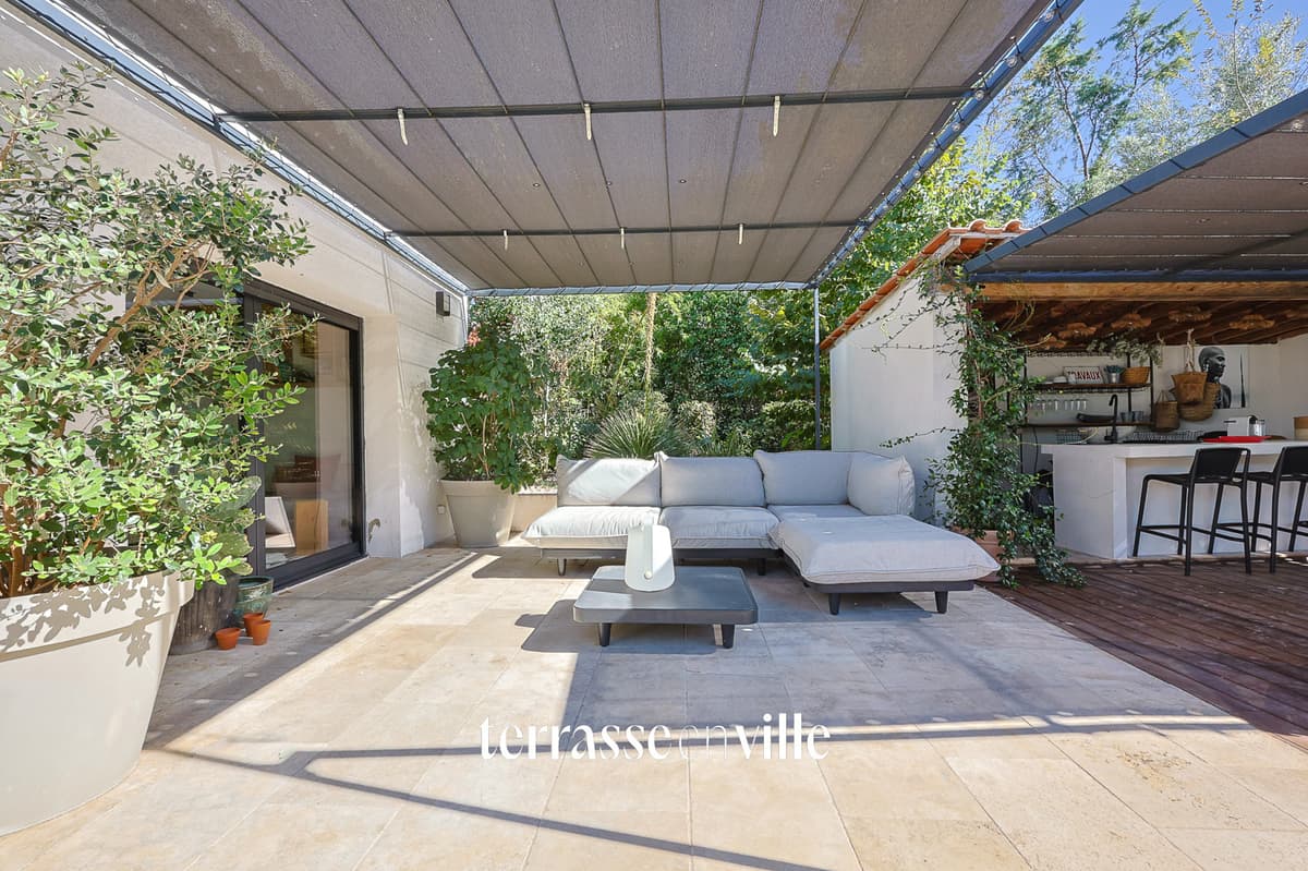 EXCLUSIVITE - CELONY - MAISON - PISCINE - 1 050 000 € - 2