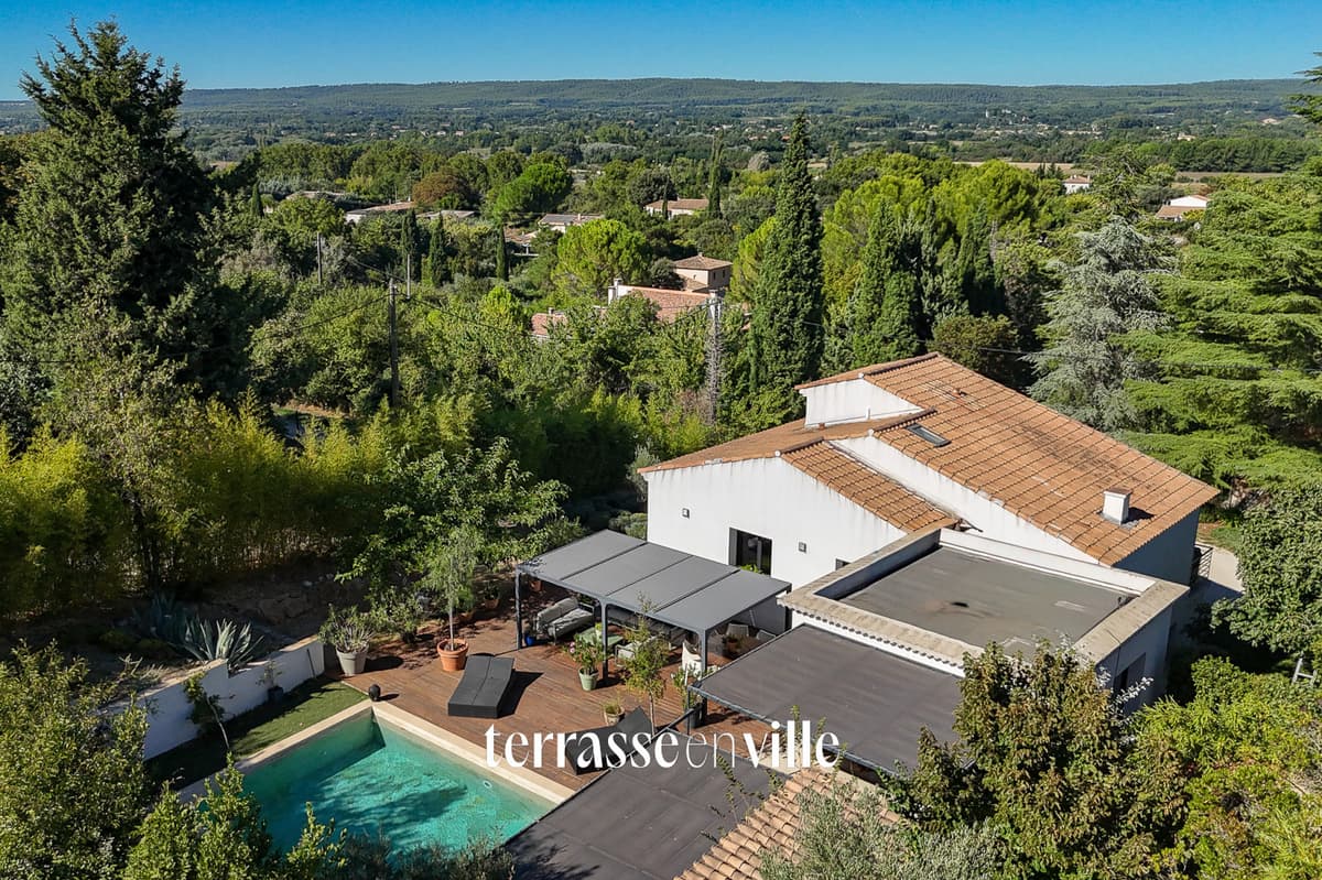 EXCLUSIVITE - CELONY - MAISON - PISCINE - 1 050 000 €