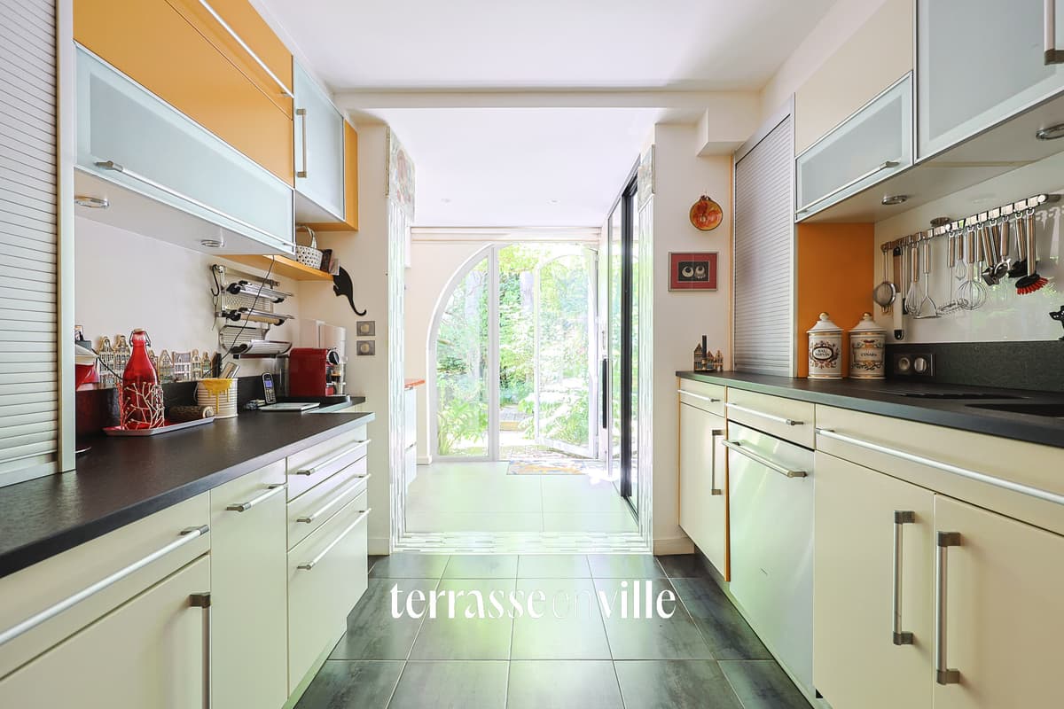 EXCLUSIVITÉ - AIX EN PROVENCE - CENTRE VILLE À PIED - APPARTEMENT T4 - 107M2 - JARDIN 900M2 - 895 000€ - 5