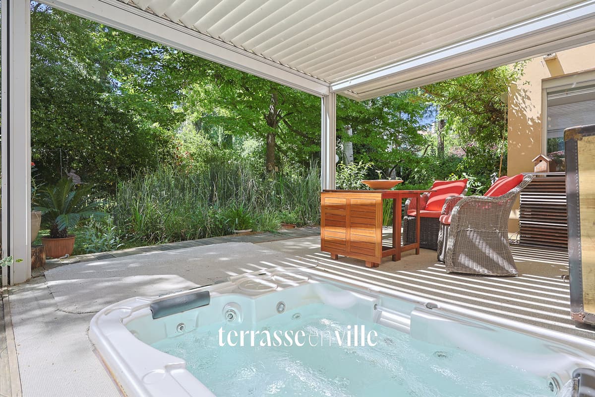 EXCLUSIVITÉ - AIX EN PROVENCE - CENTRE VILLE À PIED - APPARTEMENT T4 - 107M2 - JARDIN 900M2 - 895 000€