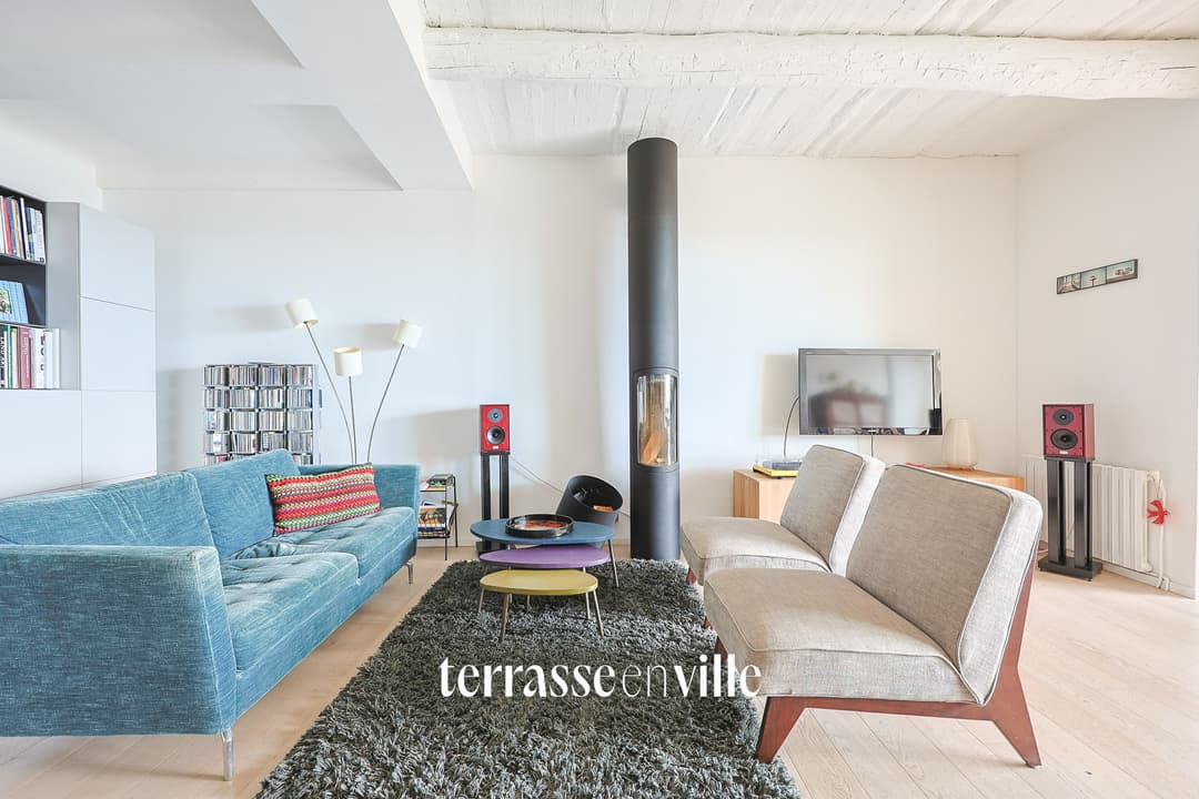 EGUILLES - MAISON T6 - TERRASSE - VUE - 898000 €