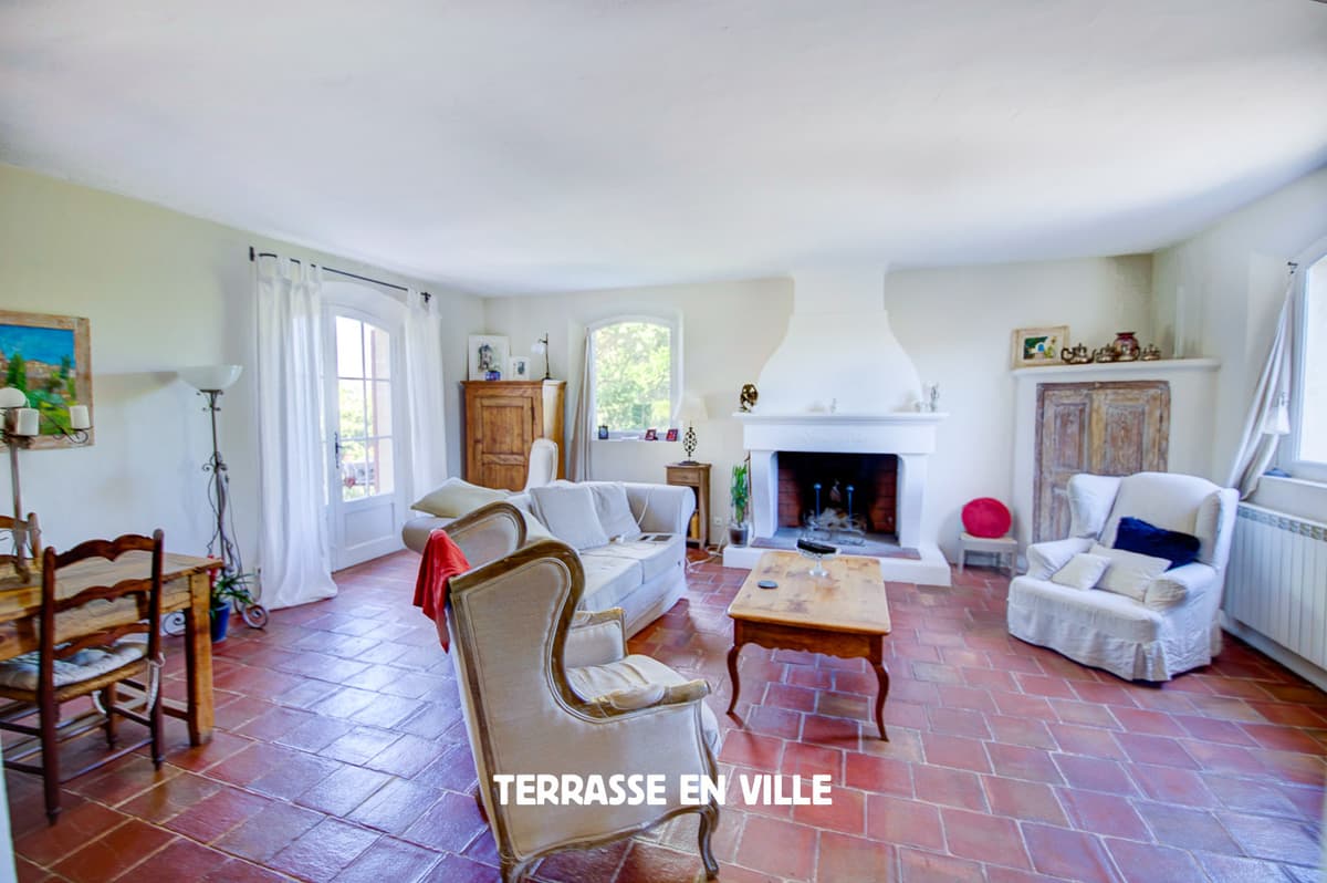 EGUILLES- BASTIDE 150 m2 - EGUILLES - 1 050 000 € - 6