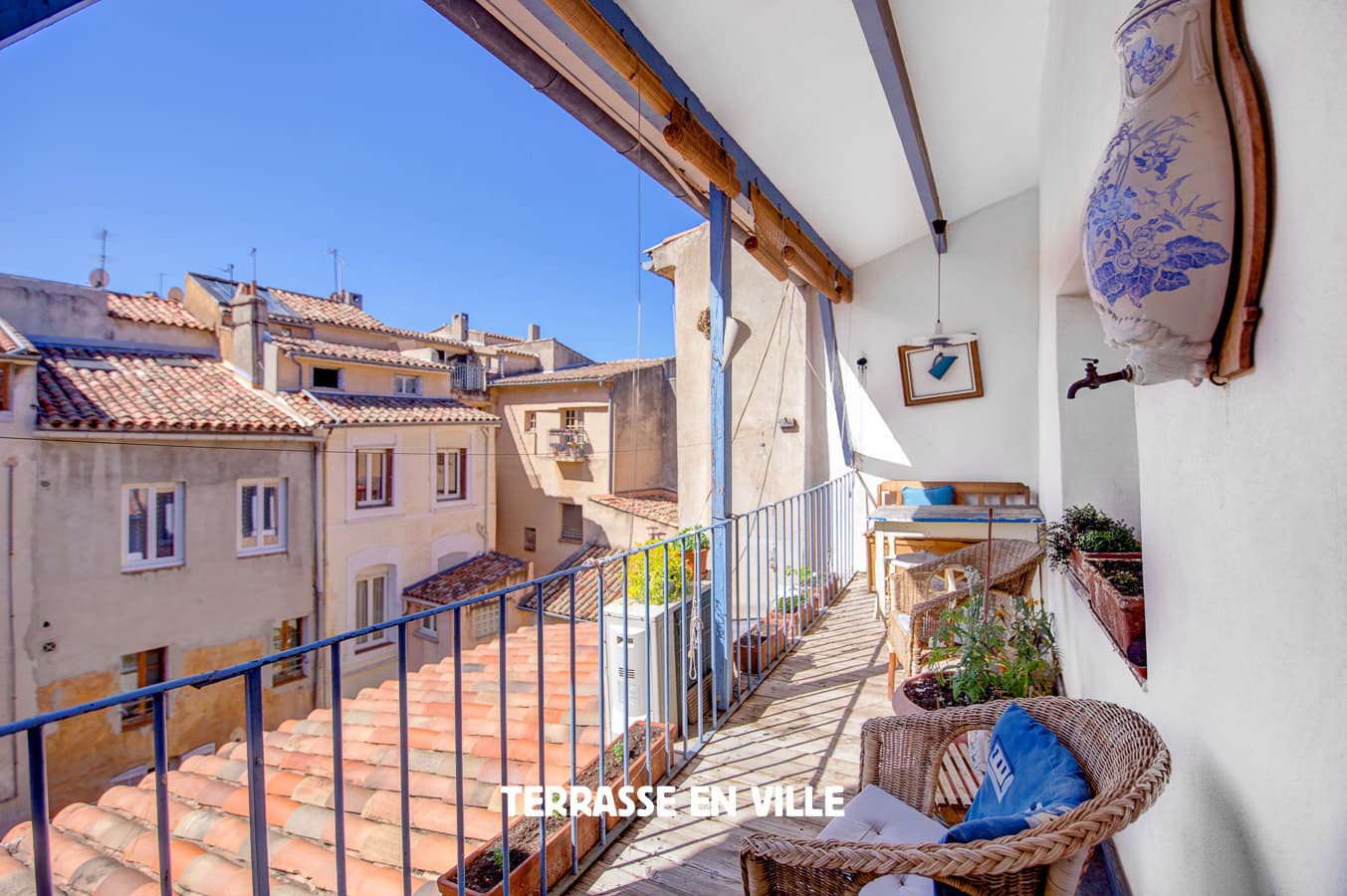 EXCLUSIVITE - AIX-EN-PROVENCE - CENTRE HISTORIQUE - APPARTEMENT - T3 - TERRASSE - 414 000 € - 2