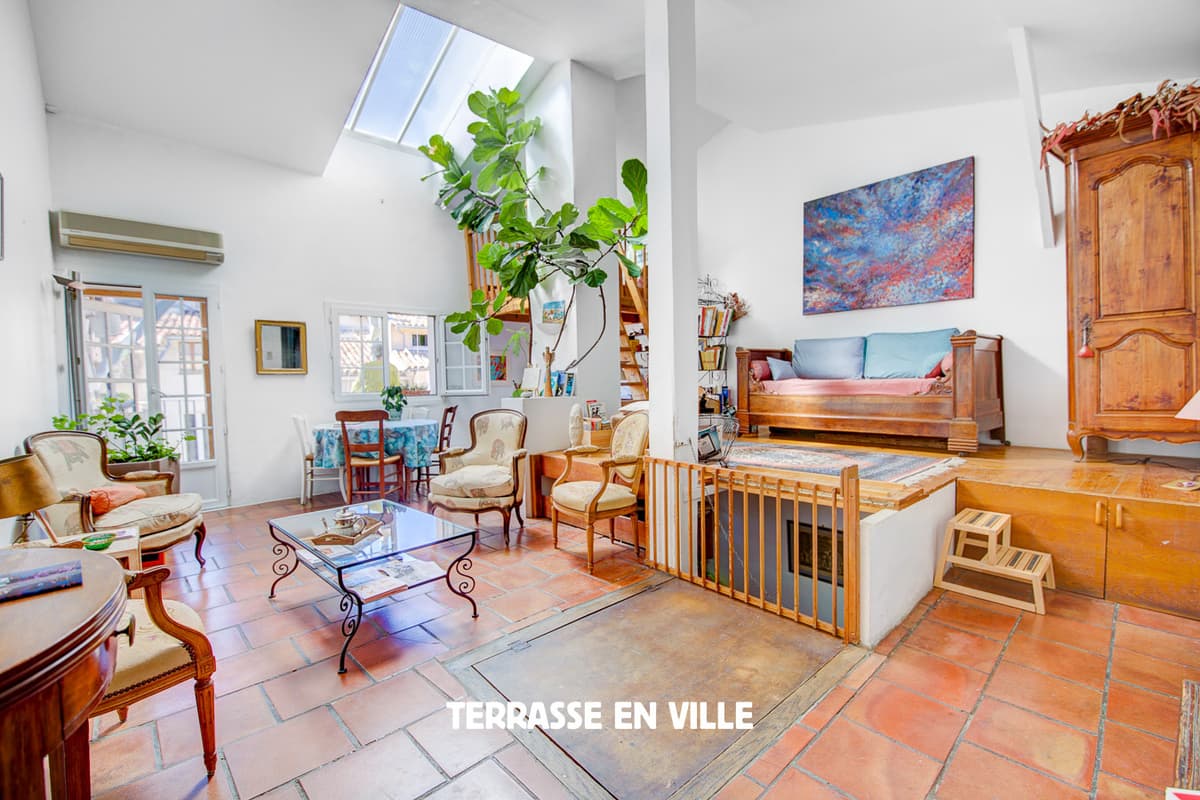 EXCLUSIVITE - AIX-EN-PROVENCE - CENTRE HISTORIQUE - APPARTEMENT - T3 - TERRASSE - 414 000 € - 3