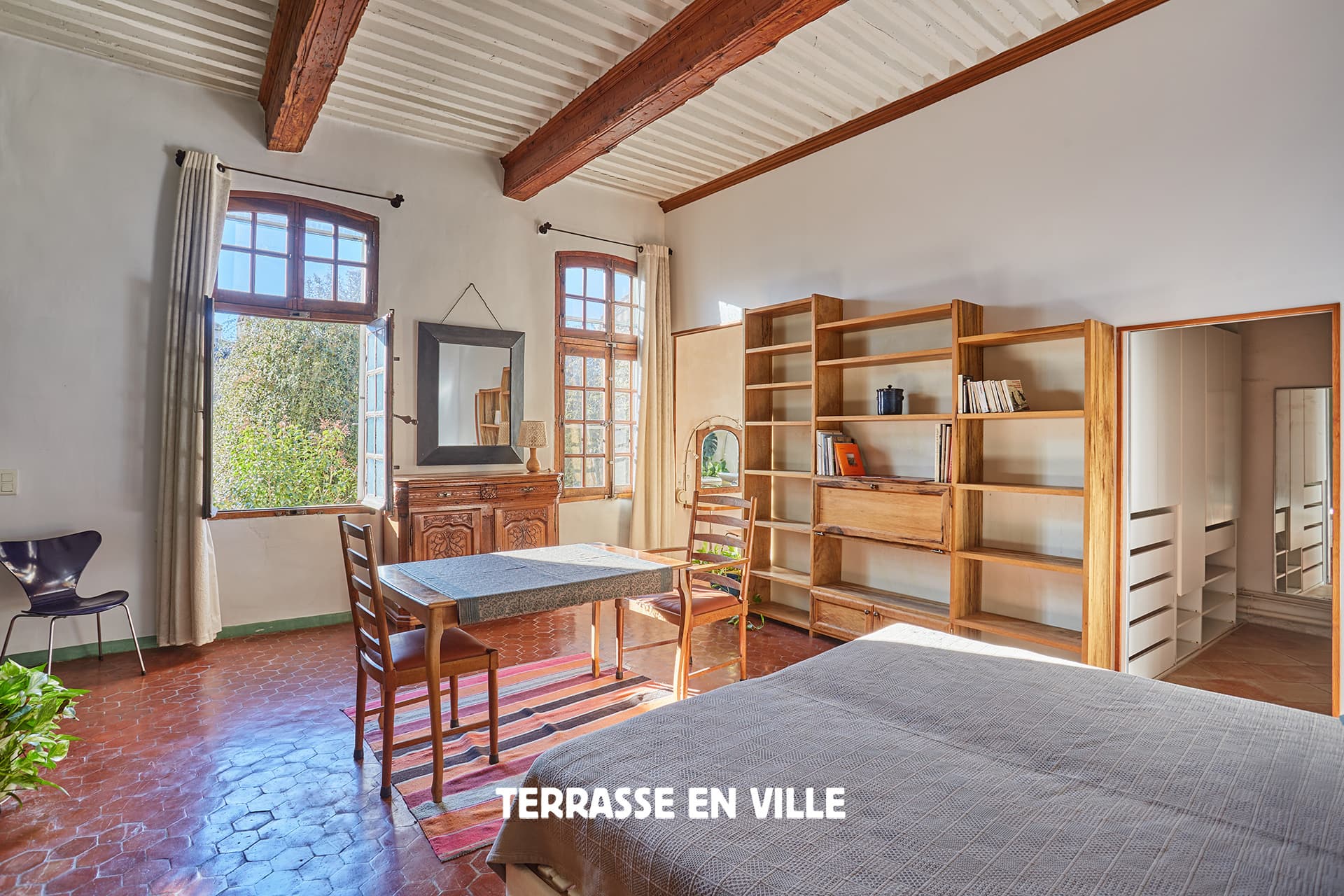 EXCLUSIVITE - CENTRE VILLE HISTORIQUE - T3 - ASCENSEUR GARAGE 660 000 € - 6