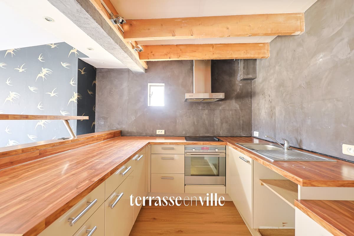 EXCLUSIVITÉ - AIX-EN-PROVENCE - CENTRE VILLE - T3 73 m2 - TERRASSE - 440 000 € - 6