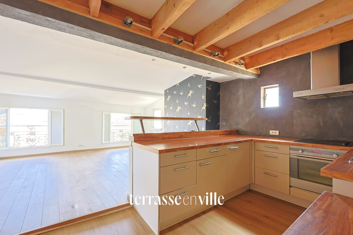 EXCLUSIVITÉ - AIX-EN-PROVENCE - CENTRE VILLE - T3 73 m2 - TERRASSE - 440 000 € - 4