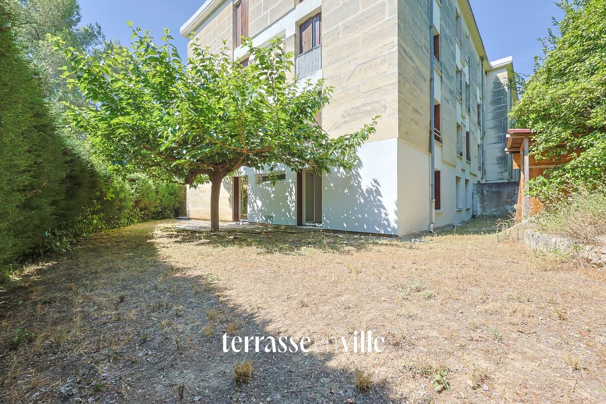 AIX-EN-PROVENCE - T3 JARDIN - 416 000 € - 1