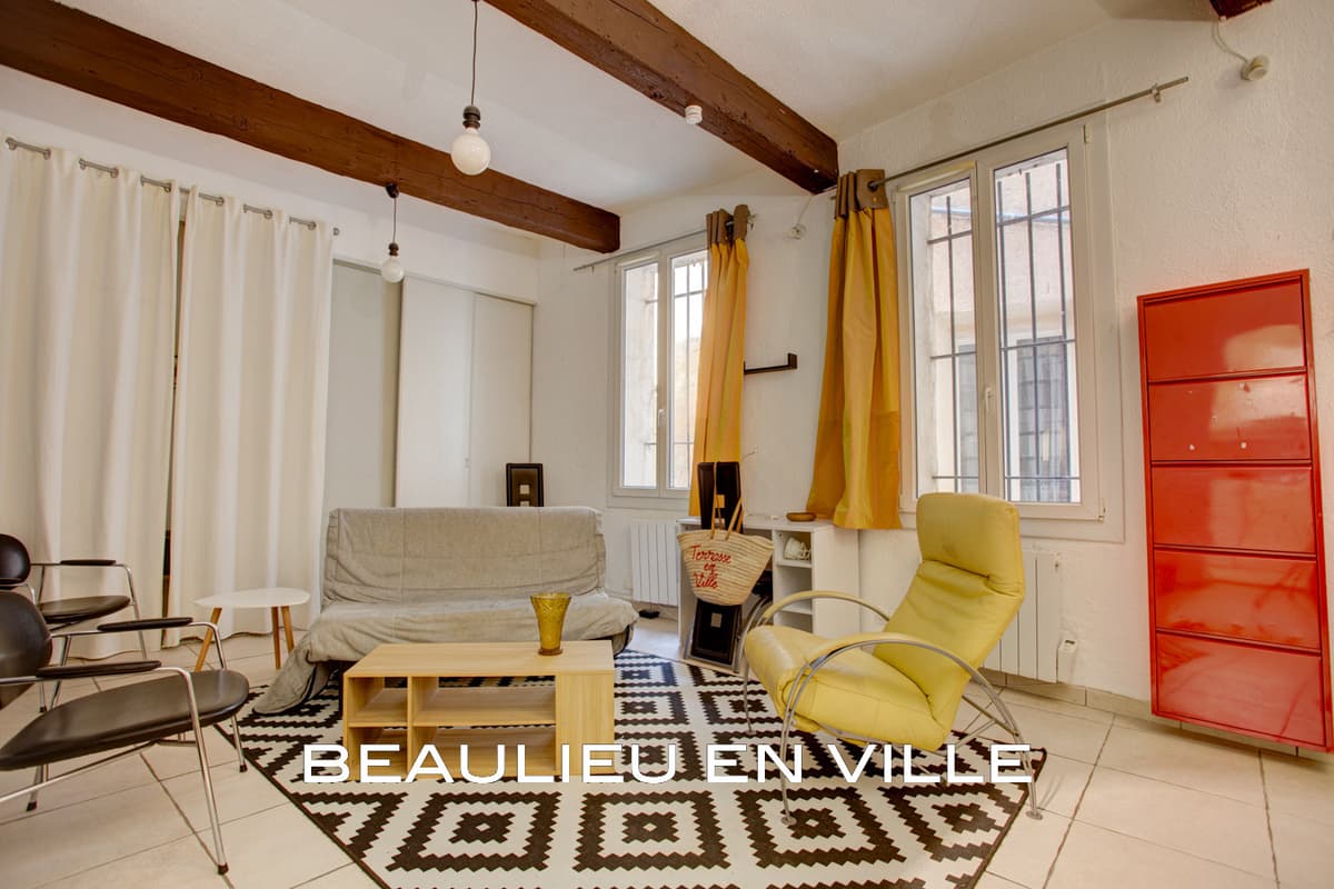 AIX-EN-PROVENCE - EXCLUSIVITE - CENTRE HISTORIQUE - T2 40 M2 - 180 000 € - 4