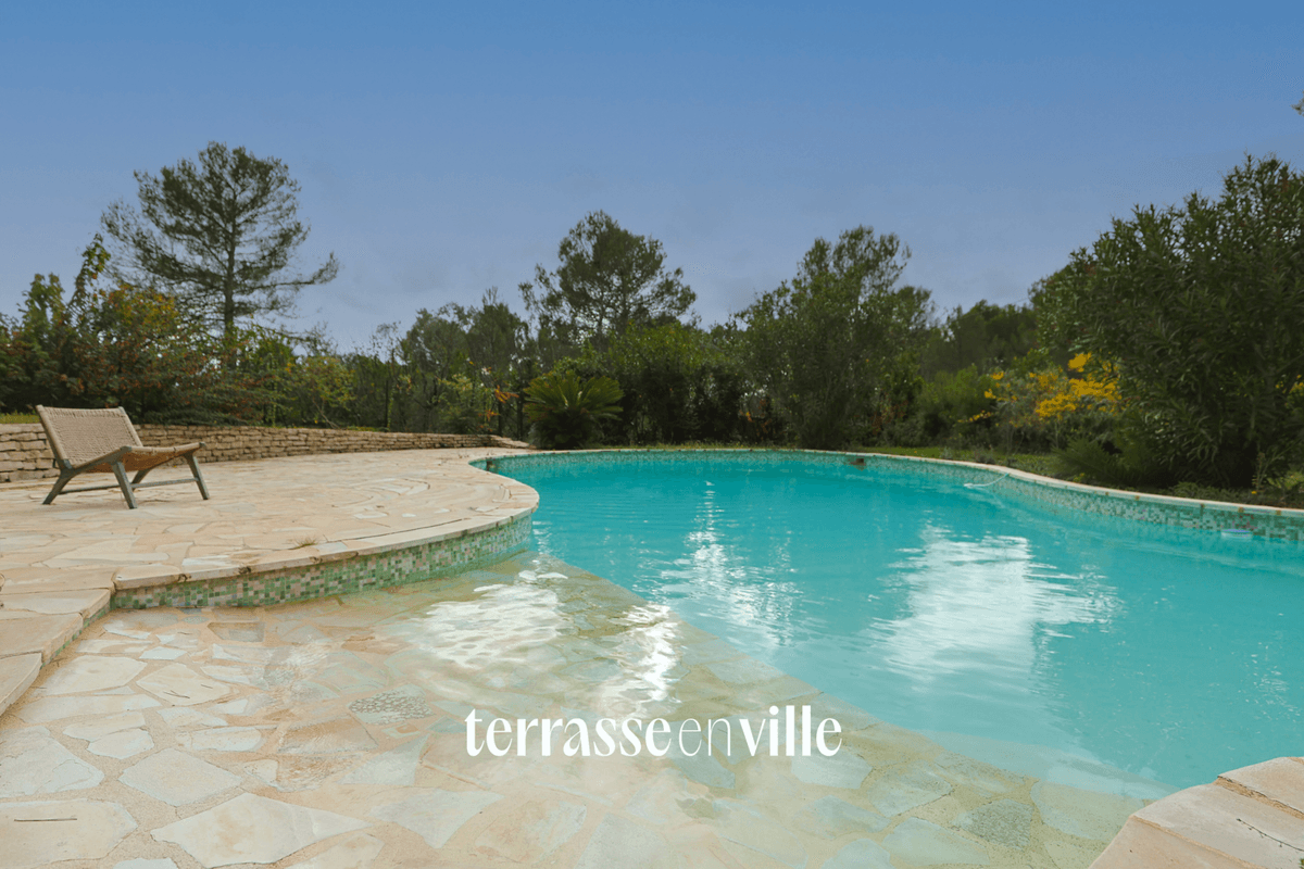AIX-EN-PROVENCE - MAISON 194 M2 - JARDIN- PISCINE - 1 095 000 € - 2