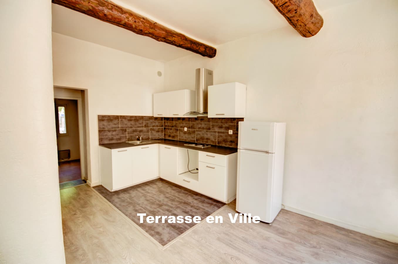 SOUS OFFRE - AIX-EN-PROVENCE - CENTRE VILLE - T2 - 230 000€ - 3