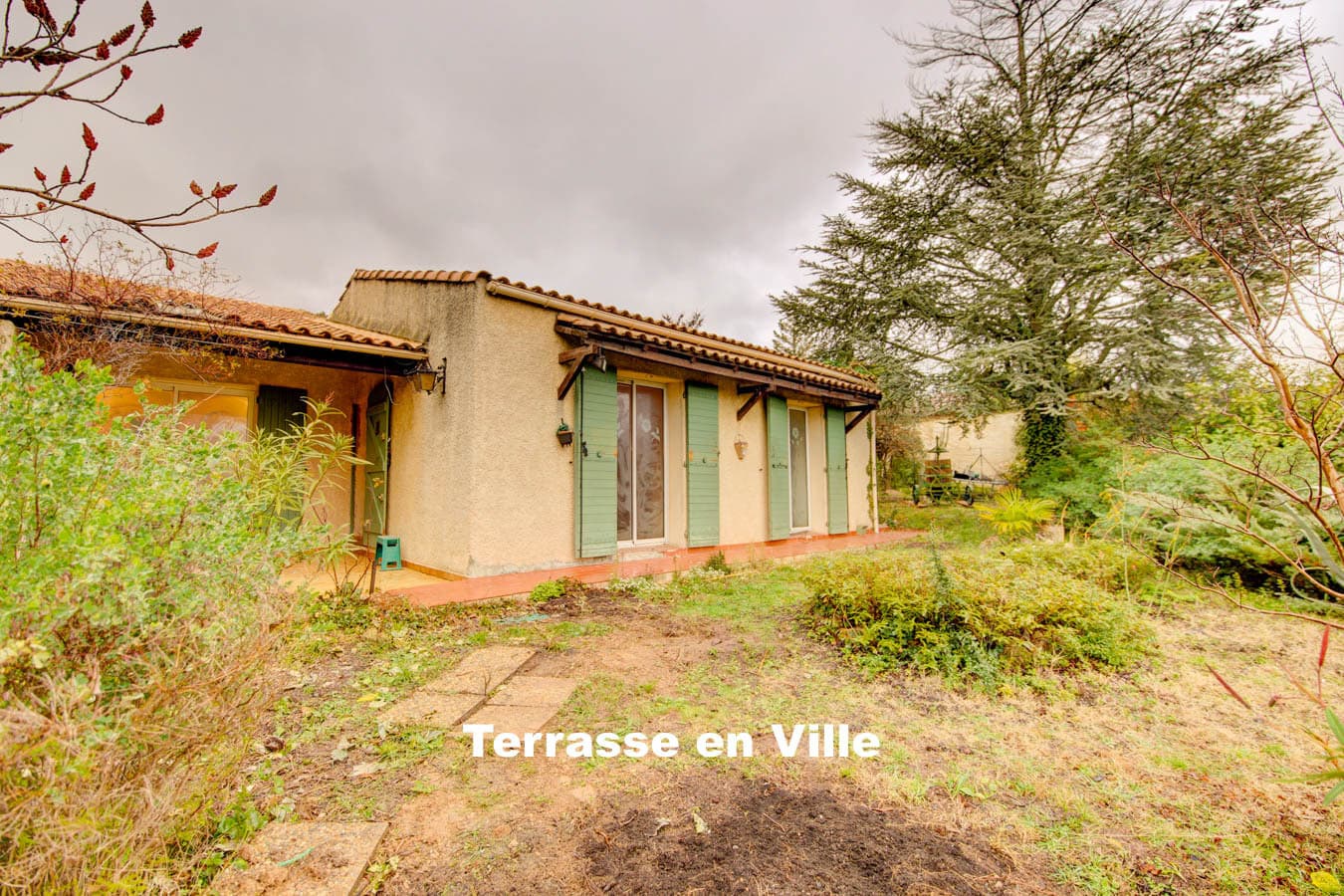 MEYREUIL - MAISON - TERRASSE - JARDIN - 462 000 € - 2