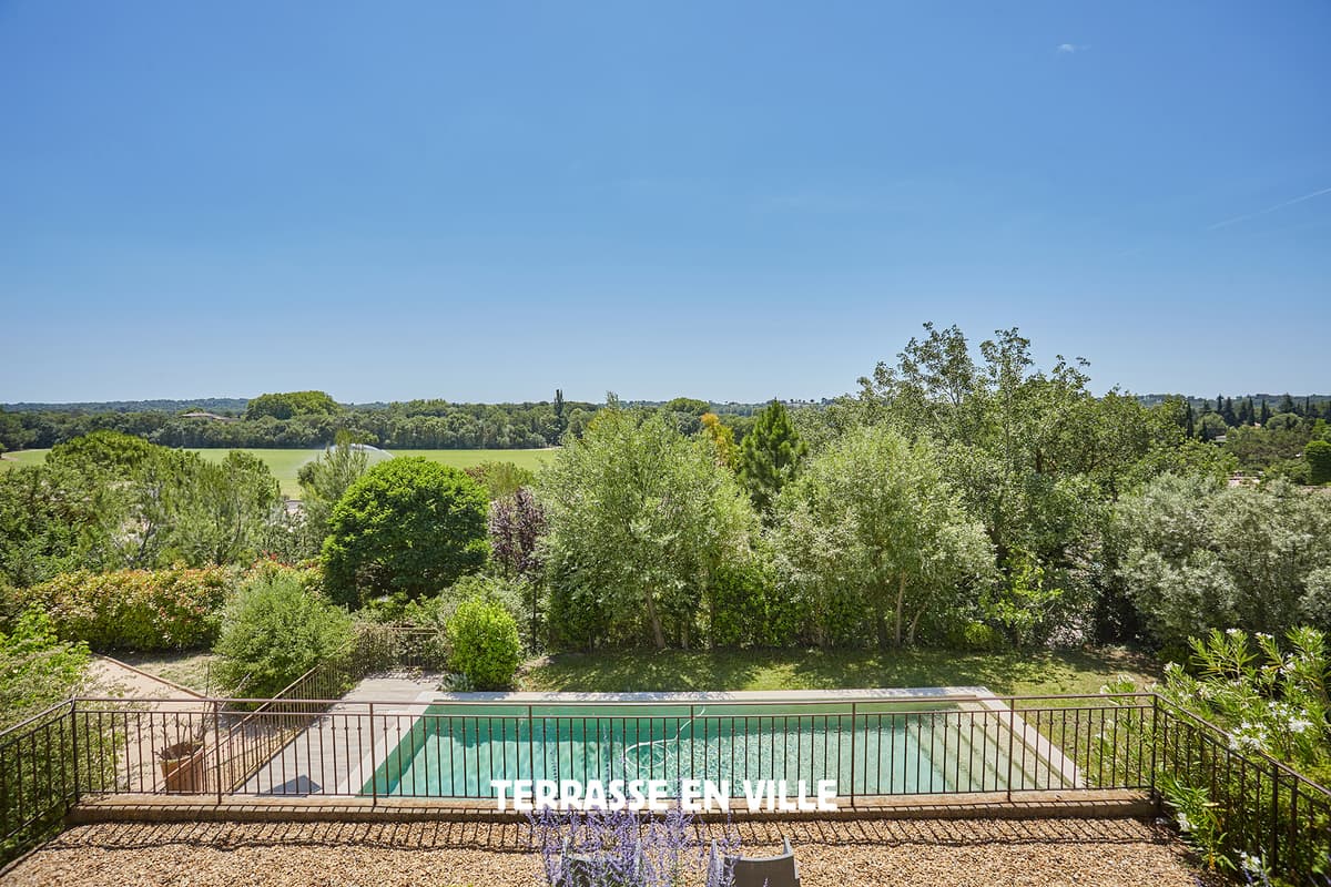 MAISON D'EXCEPTION - AIX EN PROVENCE - VUE PANORAMIQUE - JARDIN - PISCINE - 2 150 000 € - 5