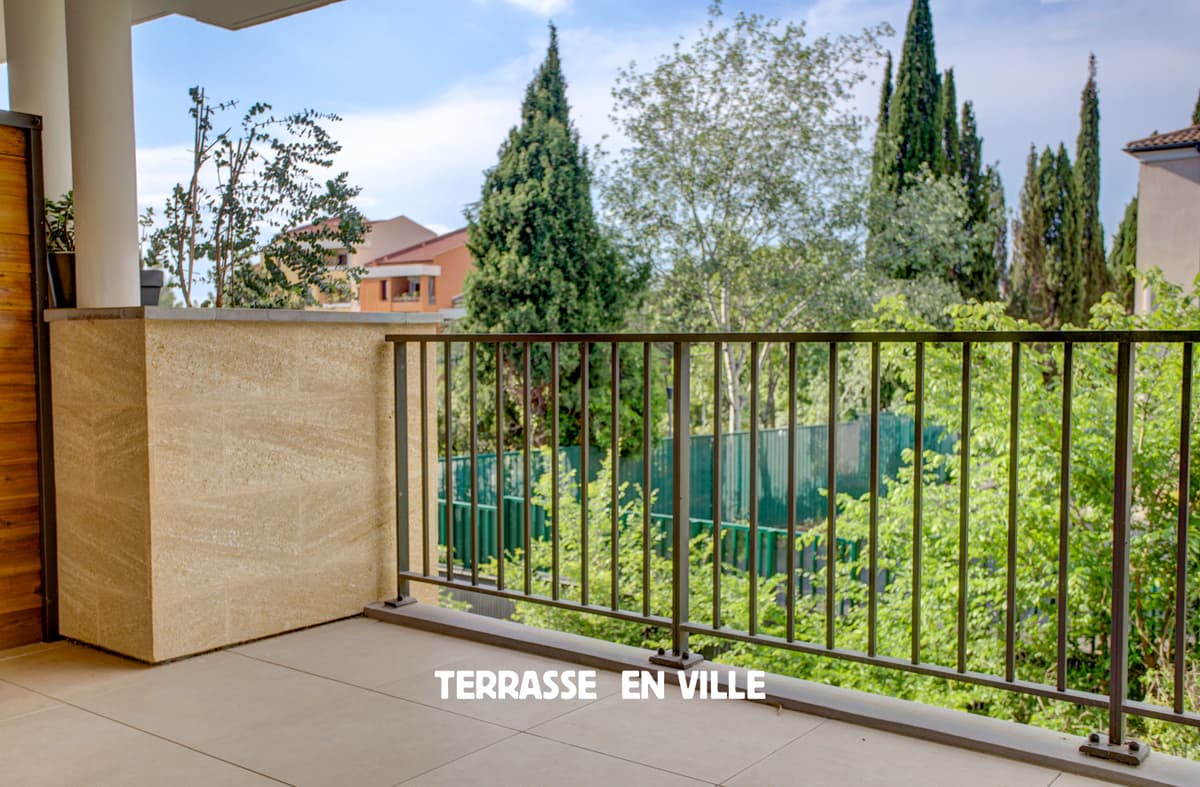 EXCLUSIVITE - PIGONNET - T2 - 42 M2 - TERRASSES - PISCINE - BOXE- 335 000€