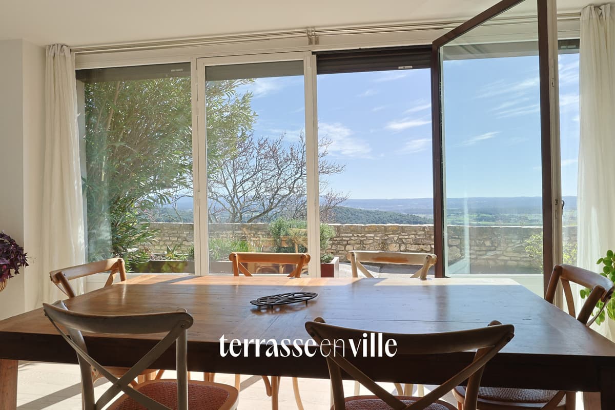 EXCLUSIVITE - EGUILLES - MAISON T6 - TERRASSE - VUE - 945 000 € - 2