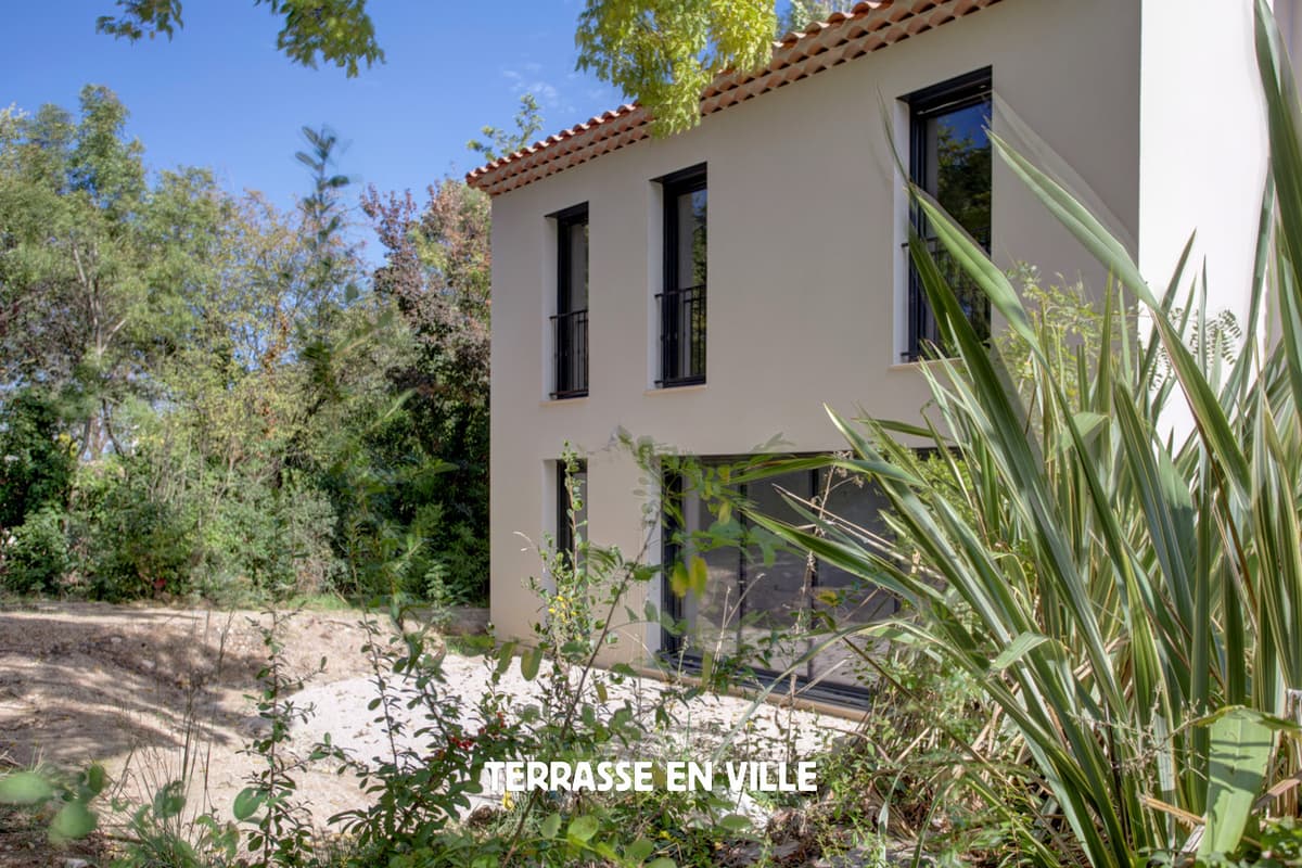 SOUS-PROMESSE - AIX-EN-PROVENCE- PUYRICARD - MAISON NEUVE - T4 - JARDIN - 710 000 € - 1