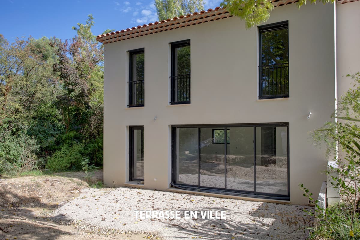 SOUS-PROMESSE - AIX-EN-PROVENCE- PUYRICARD - MAISON NEUVE - T4 - JARDIN - 710 000 €