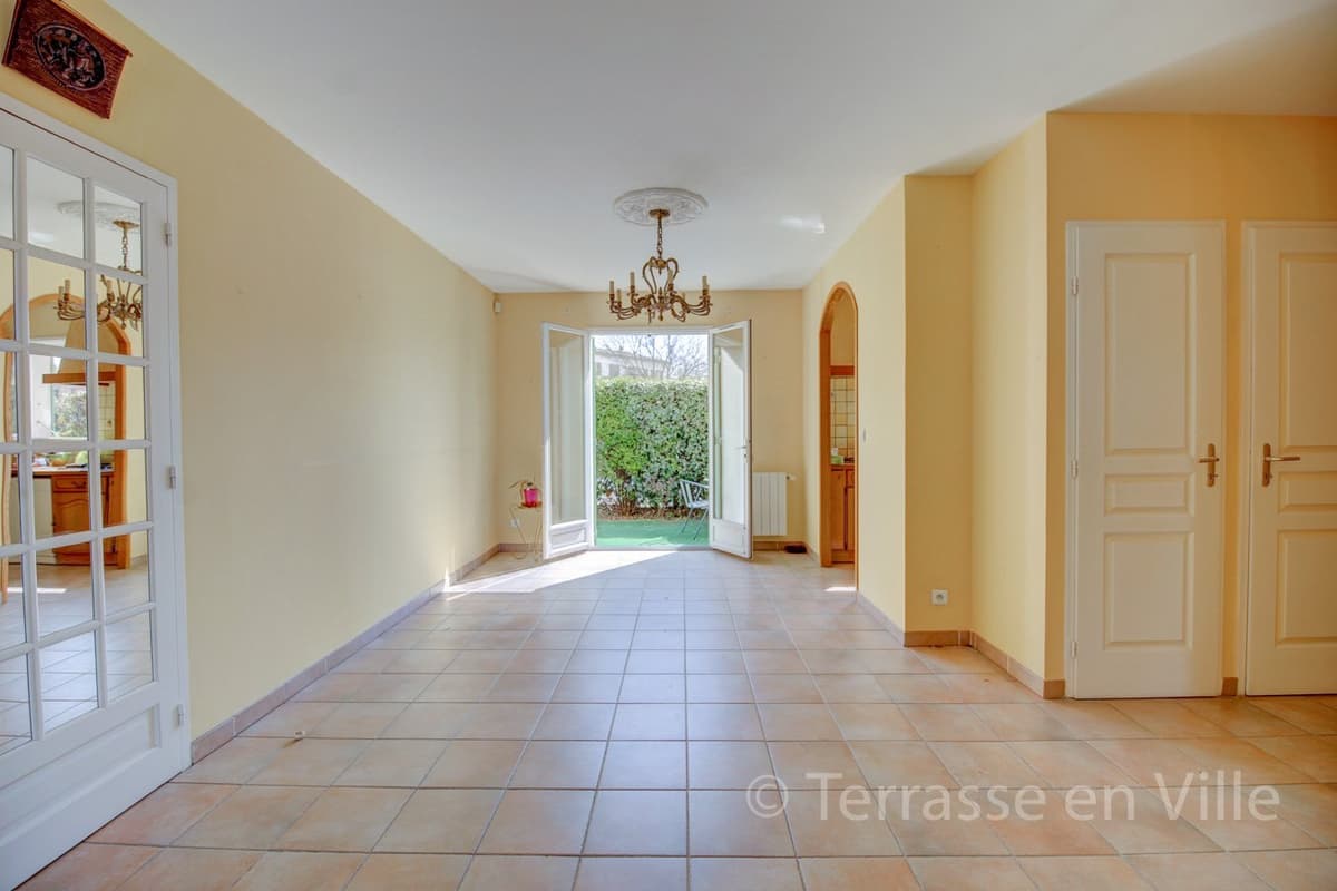 PUYRICARD - APPARTEMENT T3 - TERRASSE - 397 000 € - - 3