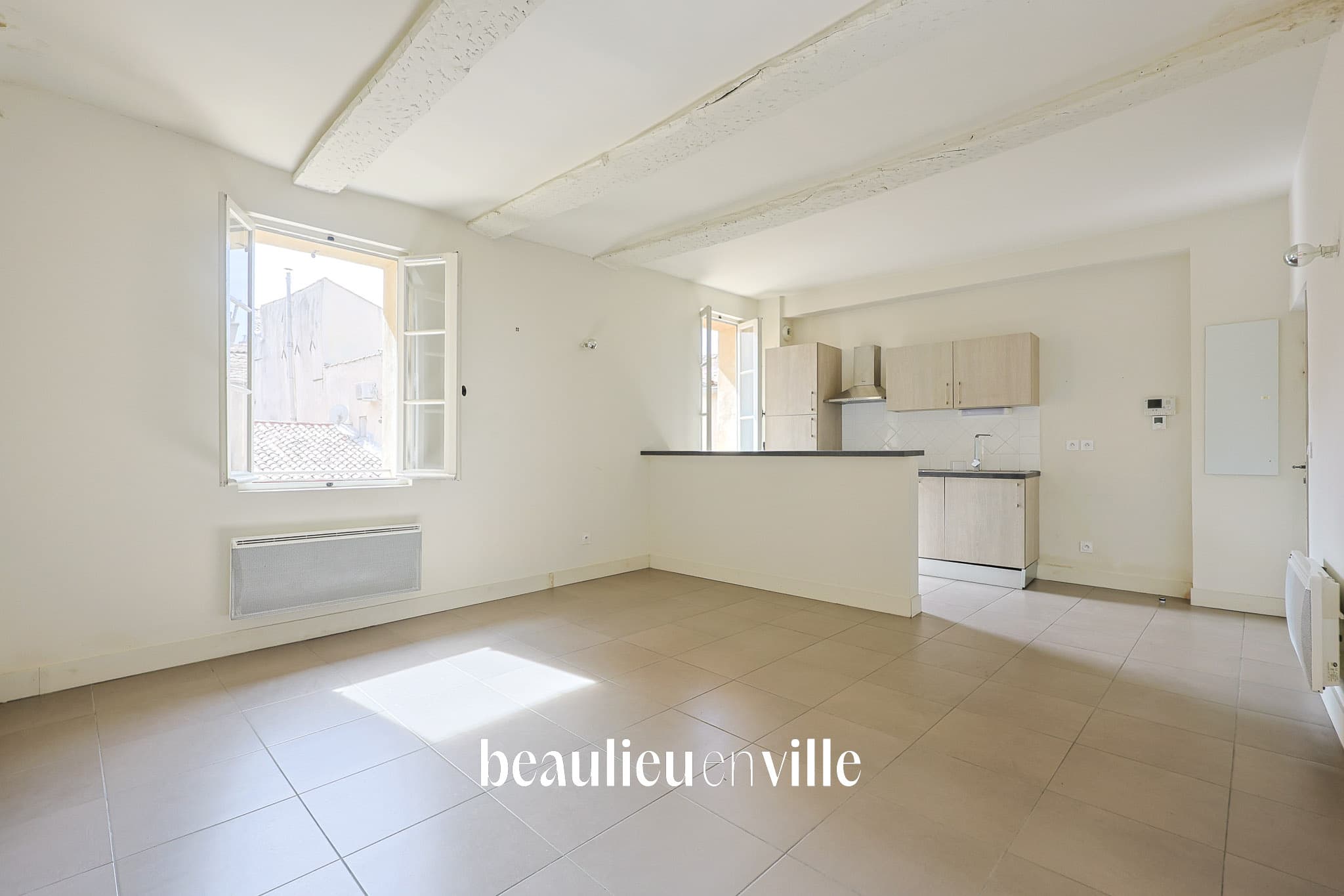 CENTRE HISTORIQUE - APPARTEMENT T3 - 61M2 - 385 000 € - 4
